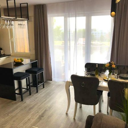 Glamour Apartment With Big, Private Terrace Krakow Ngoại thất bức ảnh