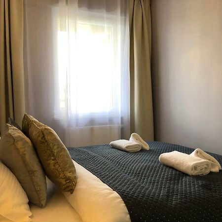 Glamour Apartment With Big, Private Terrace Krakow Ngoại thất bức ảnh