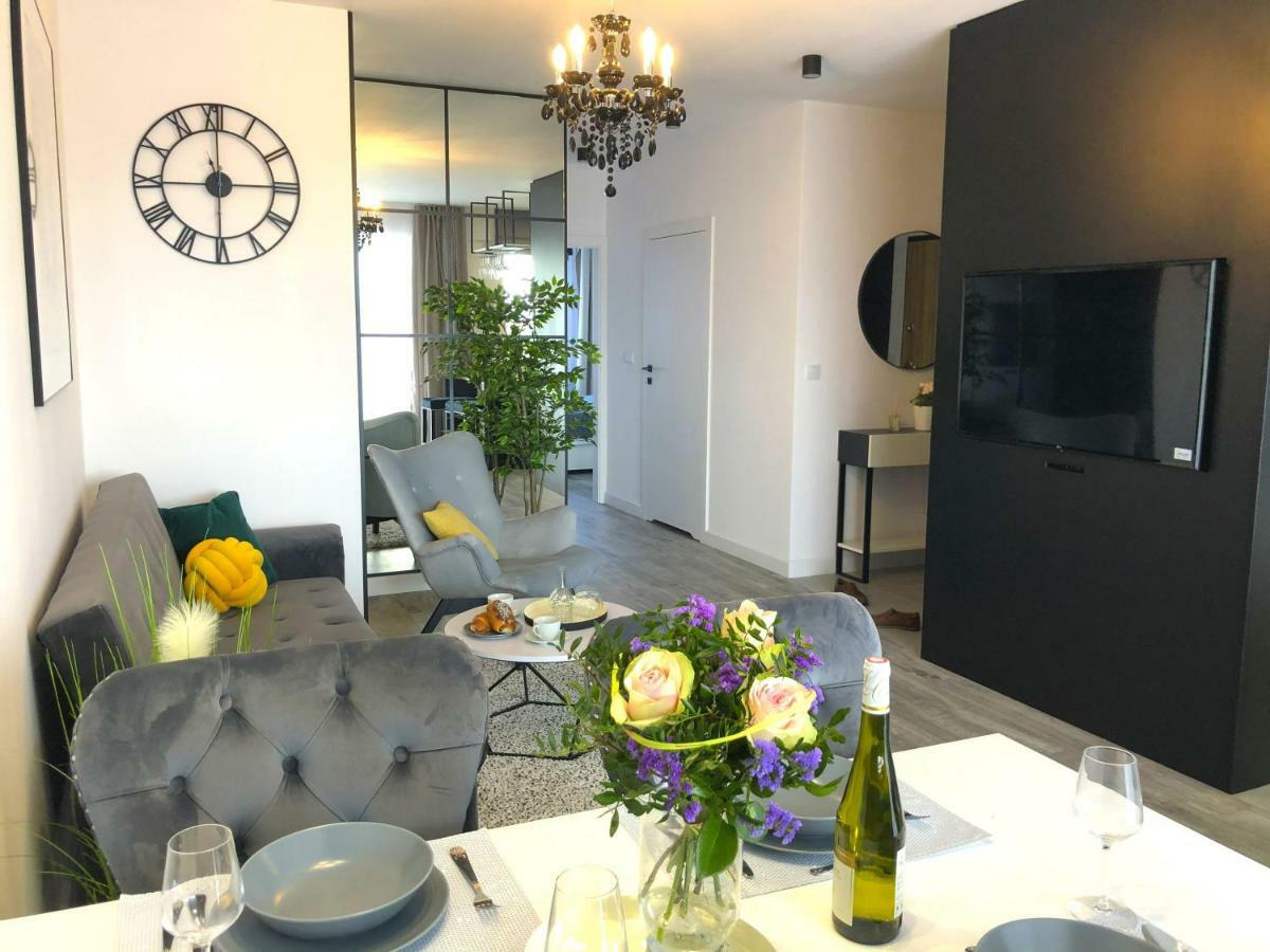 Glamour Apartment With Big, Private Terrace Krakow Ngoại thất bức ảnh